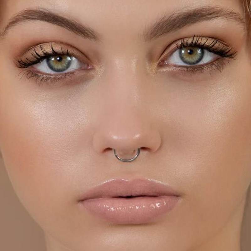 Andreia Gloss Delicious Shiny Kiss - Liquid Lipstick G04 6ml - Image 3