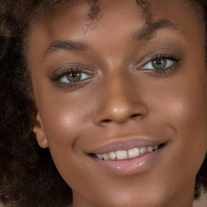 Andreia Gloss Delicious Shiny Kiss - Liquid Lipstick G02 6ml - Image 5