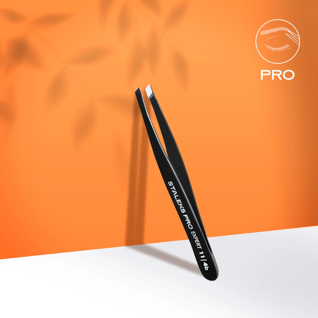 Pinça Para Sobrancelhas Expert 11 Type 4 (Inclinada)
